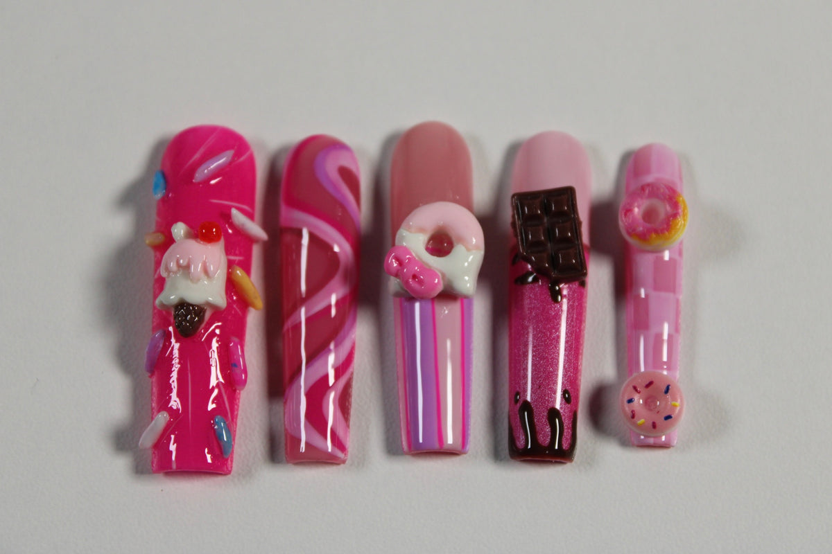 SWEET TOOTH